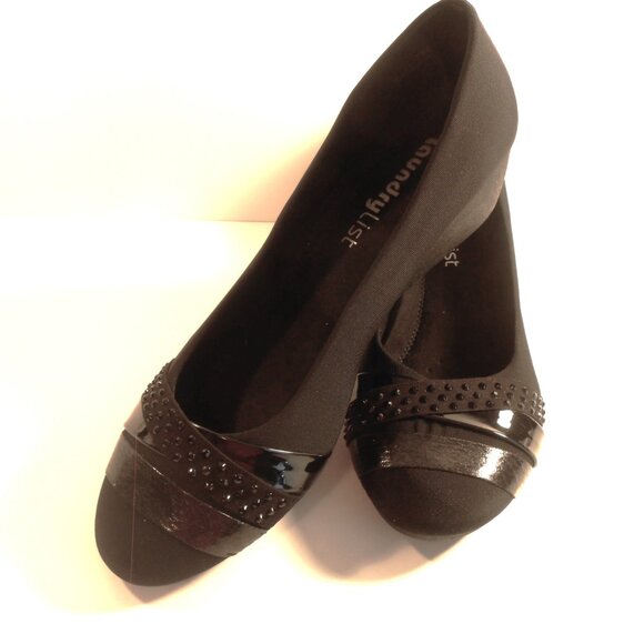 Laundry Lists Bernice Black Wedge Flats - Picture 1 of 7